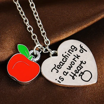 Преподавание - это работа сердца, подвеска-яблоко, цепочка, ожерелье для учителей, подарки, ожерелье с сердечком, для учителя, украшения